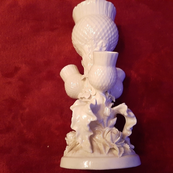 Antique Belleek Tripple Bud Thistle Form Vase - Picture 5 of 8